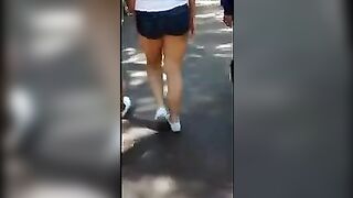 A hot chick arranged to meet someone for fun