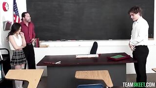 Petite Kawaii Asian Girl Gets a Juicy Cock to Suck