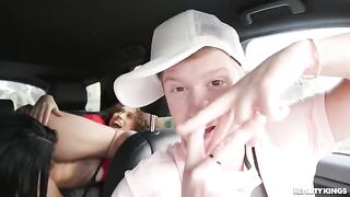 A pick-up guy found a girl for threesome sex