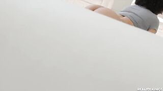 Spying on the bubble butt of a Latina doing yoga in the room