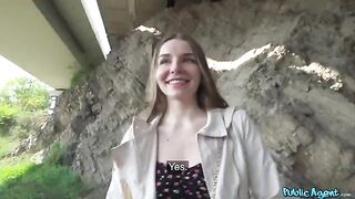 A shy girl agreed to have sex with me outdoors for money