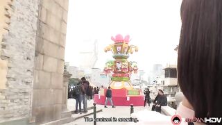 After a breakup, Iku Sakuragi meets a new lover in Macao