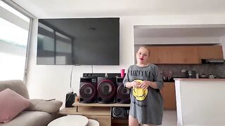 I finished this and put my dick in my mouth, a steamy homemade scene