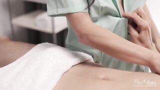 Erotic massage with a happy end and a nice guy in it