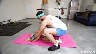 Another way to pump up the body with the help of a coach