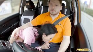 The girl is trying to seduce her driver, he did not expect this