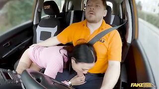 The girl is trying to seduce her driver, he did not expect this
