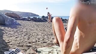 Girls almost got caught while flashing on the nude beach