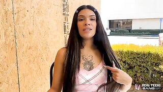 Her sweet pussy did not resist, it was a great sex