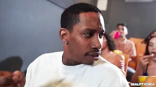 I fucked a girl at the right place and time in HD