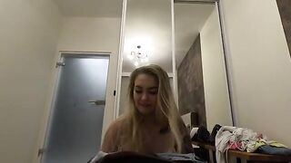 Girl, come over, my parents are not at home - The hottest amateur porn with a busty blonde