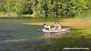 Beautiful lesbians are fucking on the city park bench