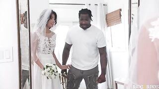 A girl chose her groom on the criteria of large penises
