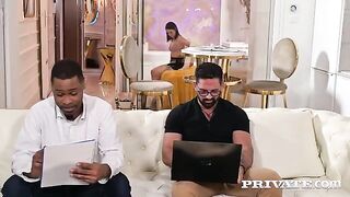 Two people don’t make a crowd — they make harmonious anal sex