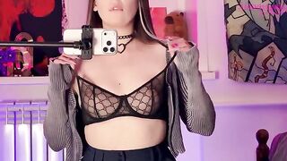 Babe caressed herself with a mirror, remembering intimate moments