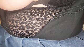 A blonde beauty bounces on the dick, trying to achieve a wet orgasm