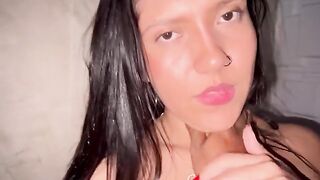 My stepsister is very hot, and I want to release my libido