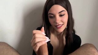 My hand moves to the beat, an exclusive ecstasy experience