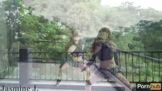 Jasmine J - It's You, a sexy dance video with a special touch