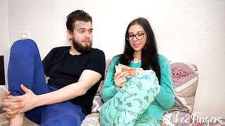 Stepsister’s cute gape asshole gets fucked by horny guy