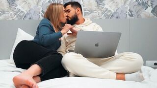 A perfect girl seduced her new friend and got fucked on the first date